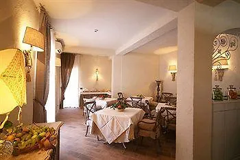 ** Hotel Il Poggio Luxury Country Resort Gaggi Italy